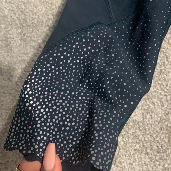 lululemon leggings - Picture 3 of 3